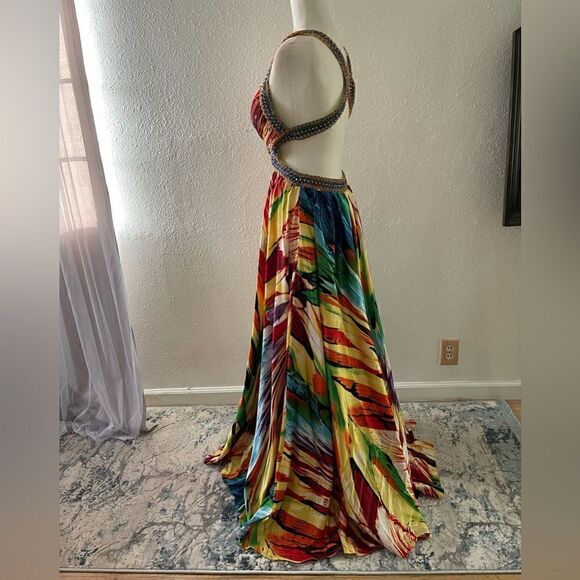 Prom dress Cinderella in size 6 - Picture 5 of 13